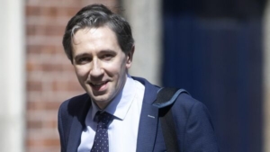 Irish Examiner – Facemasks to be worn in universities says Simon Harris