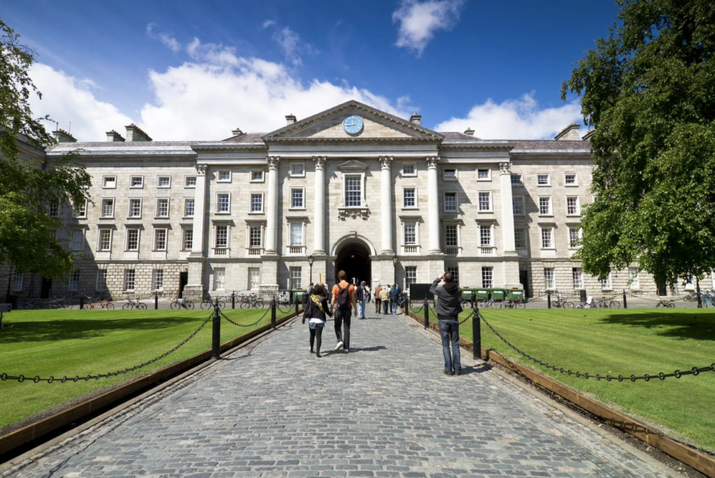 Irish Times – Trinity to boost pay for PhD researchers to €25,000