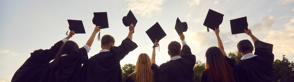 Banner _Website_SALI People in graduation cap and gowns